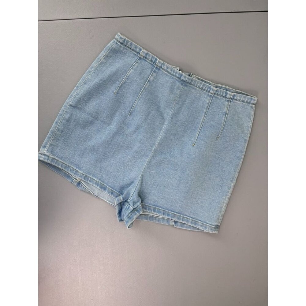 BDG Urban Outfitters women's 27 light‎ wash micro denim shorts high waisted